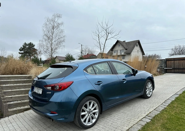 Mazda 3 cena 64900 przebieg: 49500, rok produkcji 2018 z Rzeszów małe 67